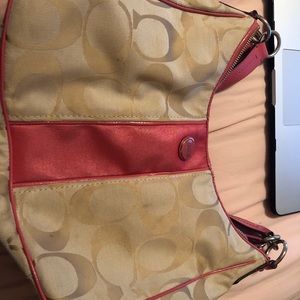 Crossbody/shoulder bag